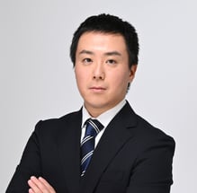 13434636こやまけんいち